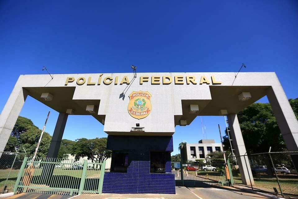 Imagem de compartilhamento para o artigo PF consulta Moraes sobre regras para cartas enviadas a Bolsonaro na prisão da MS Todo dia